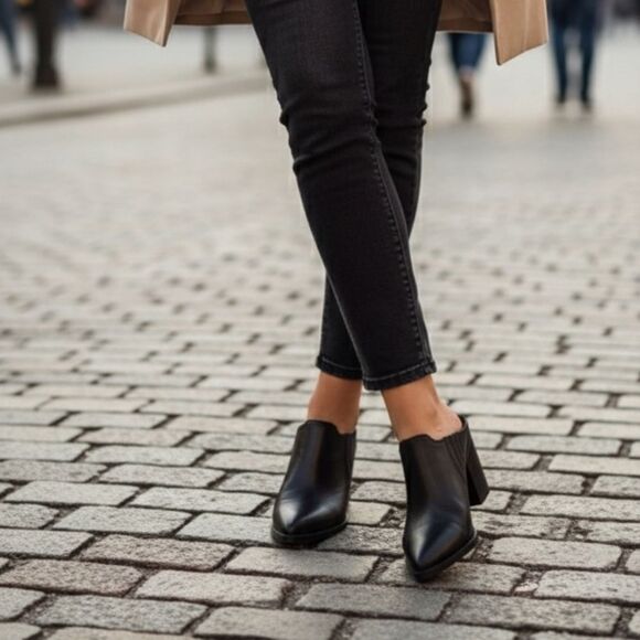 Marc Fisher leather booties 7 - Picture 1 of 9